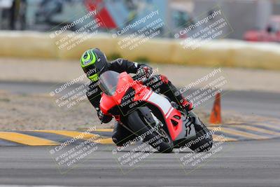 media/Jan-15-2023-SoCal Trackdays (Sun) [[c1237a034a]]/Turn 2 Set 2 (1155am)/